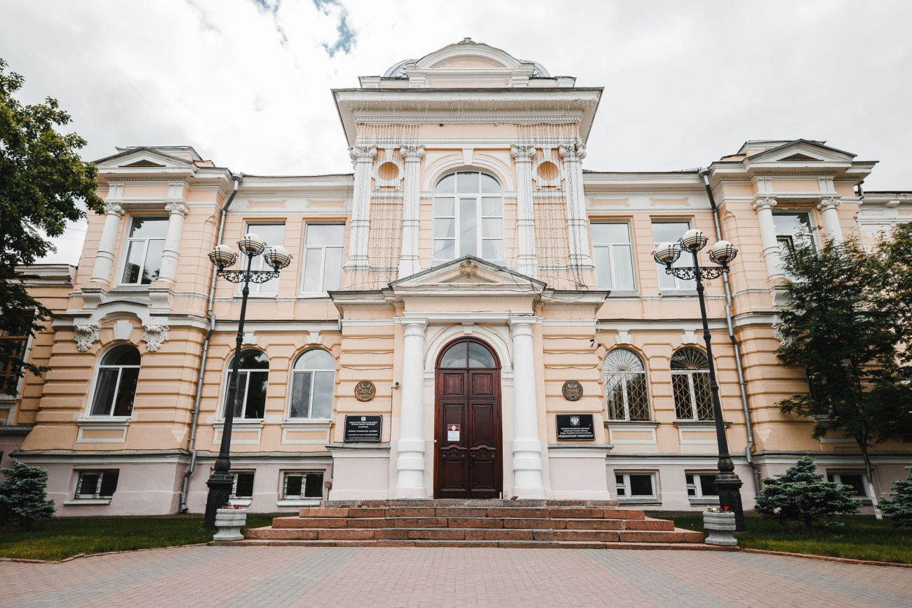 Сотрудник СибГМУ Александра Шмырина стала экспертом по надзору в сфере образования и науки