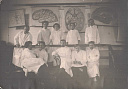 Профессор Топорков Н.Н. с сотрудниками клиники. 1910-е гг.